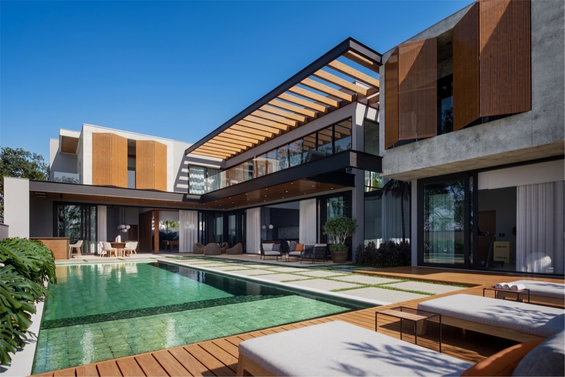 Fachada de fundos residencial contemporânea